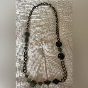 Stone necklace. Green stones. Great condition